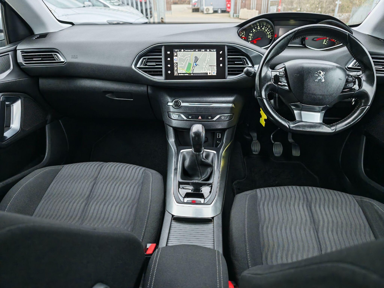 Used Peugeot 308 2014 for sale - 77682915: Photo 24