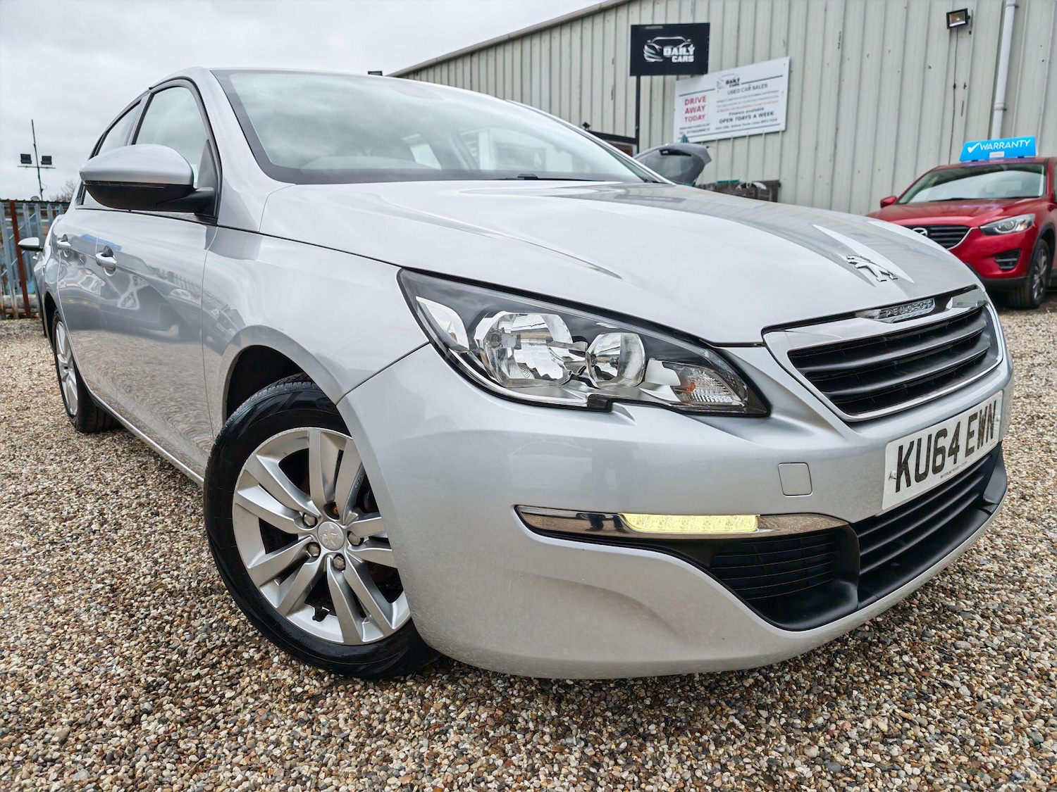 Used Peugeot 308 2014 for sale - 77682915: Photo 30