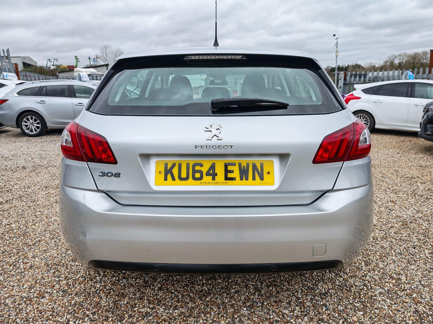 Used Peugeot 308 2014 for sale - 77682915: Photo 8