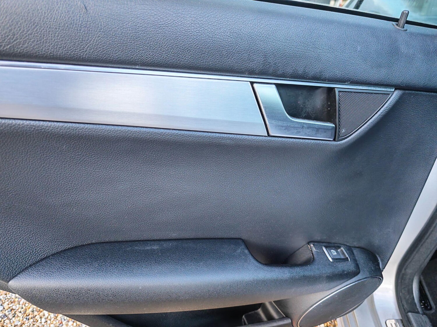 Used Mercedes-Benz C Class 2011 for sale - 77574885: Photo 43