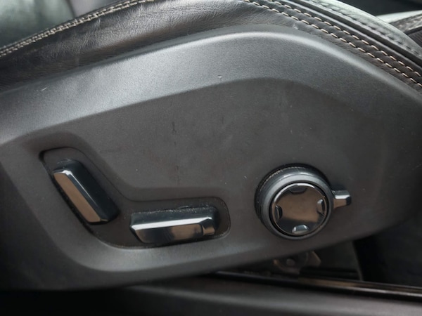 Used Volvo XC90 2017 for sale - 72734477: Photo 25