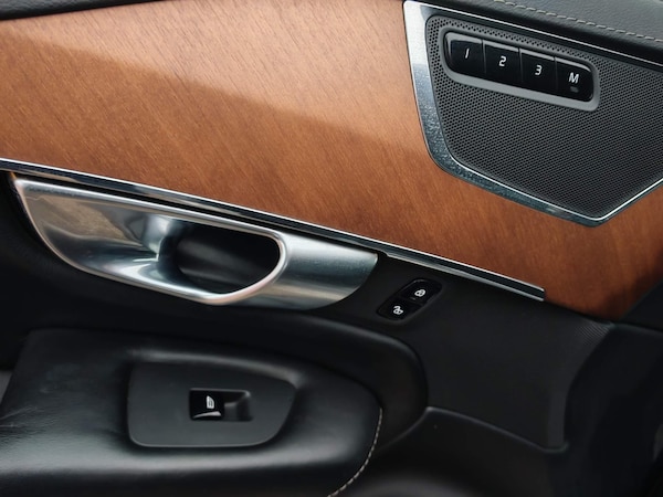 Used Volvo XC90 2017 for sale - 72734477: Photo 46