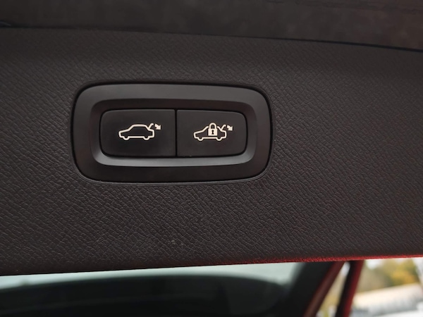 Used Volvo XC90 2017 for sale - 72734477: Photo 58