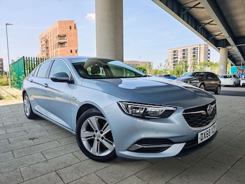 Used Vauxhall Insignia 2018 for sale - 79168479: Photo