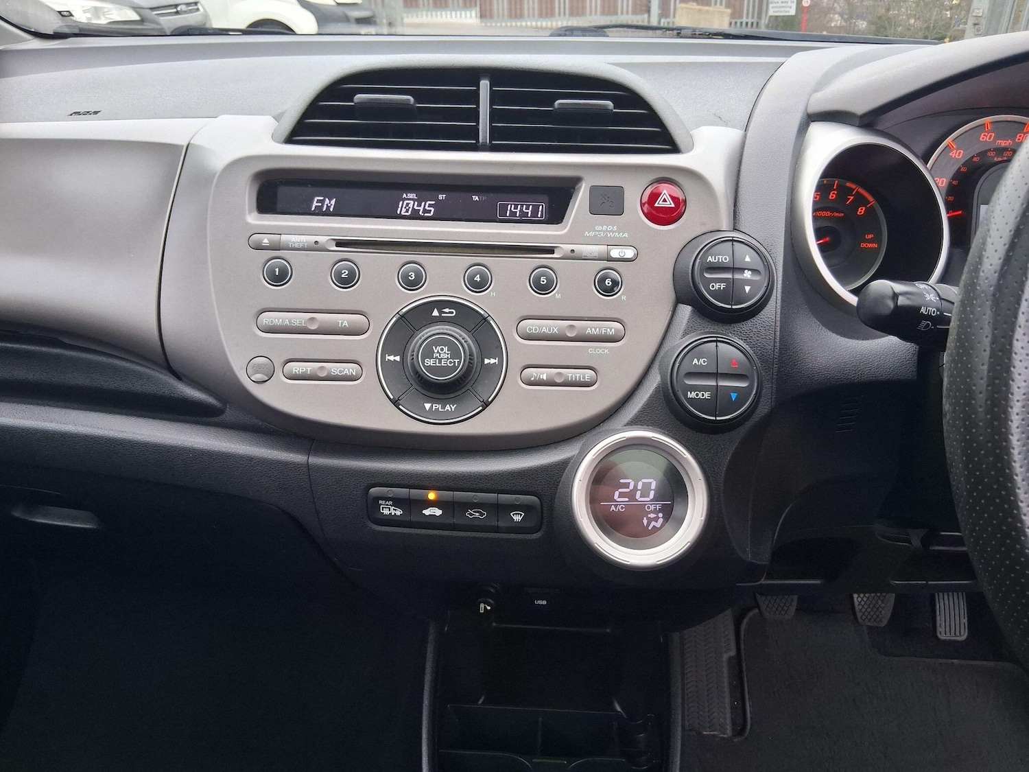 Used Honda Jazz 2009 for sale - 77143411: Photo 13