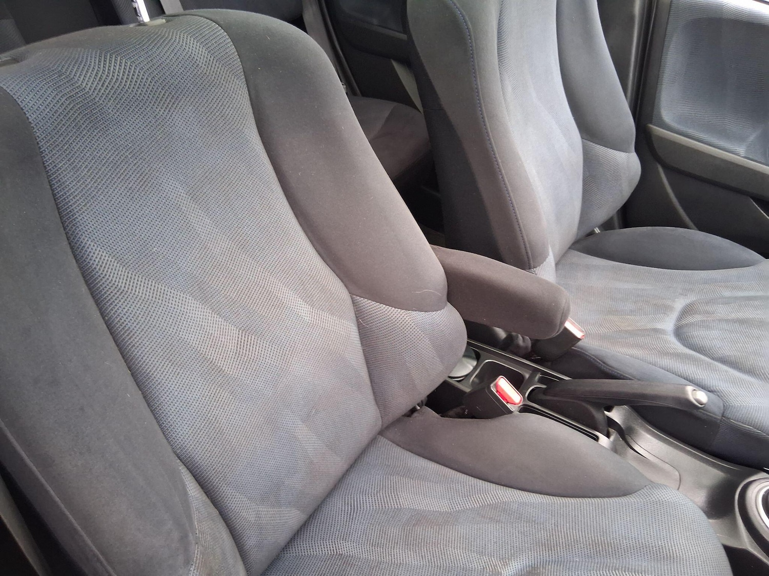 Used Honda Jazz 2009 for sale - 77143411: Photo 18