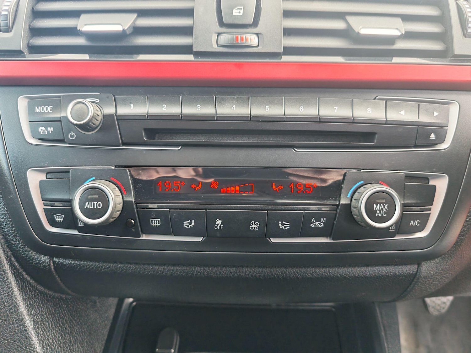 Used BMW 3 Series 2015 for sale - 77839793: Photo 17