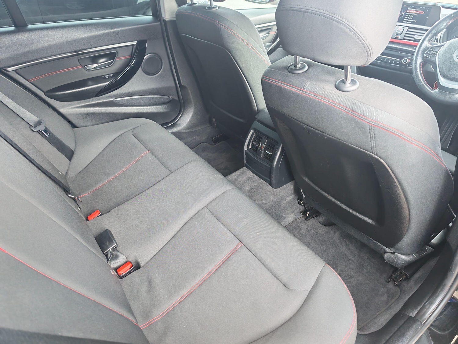 Used BMW 3 Series 2015 for sale - 77839793: Photo 26