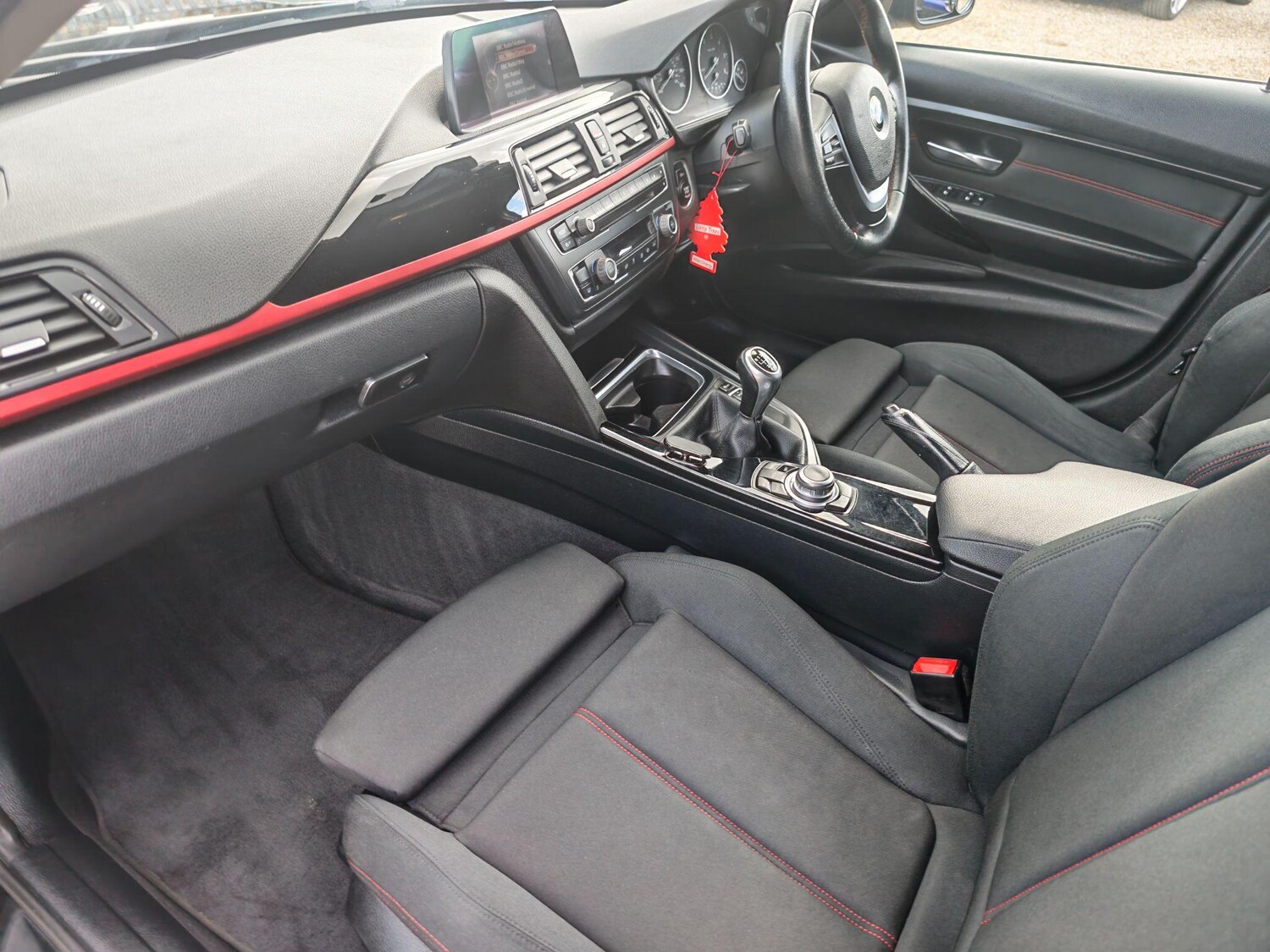 Used BMW 3 Series 2015 for sale - 77839793: Photo 37