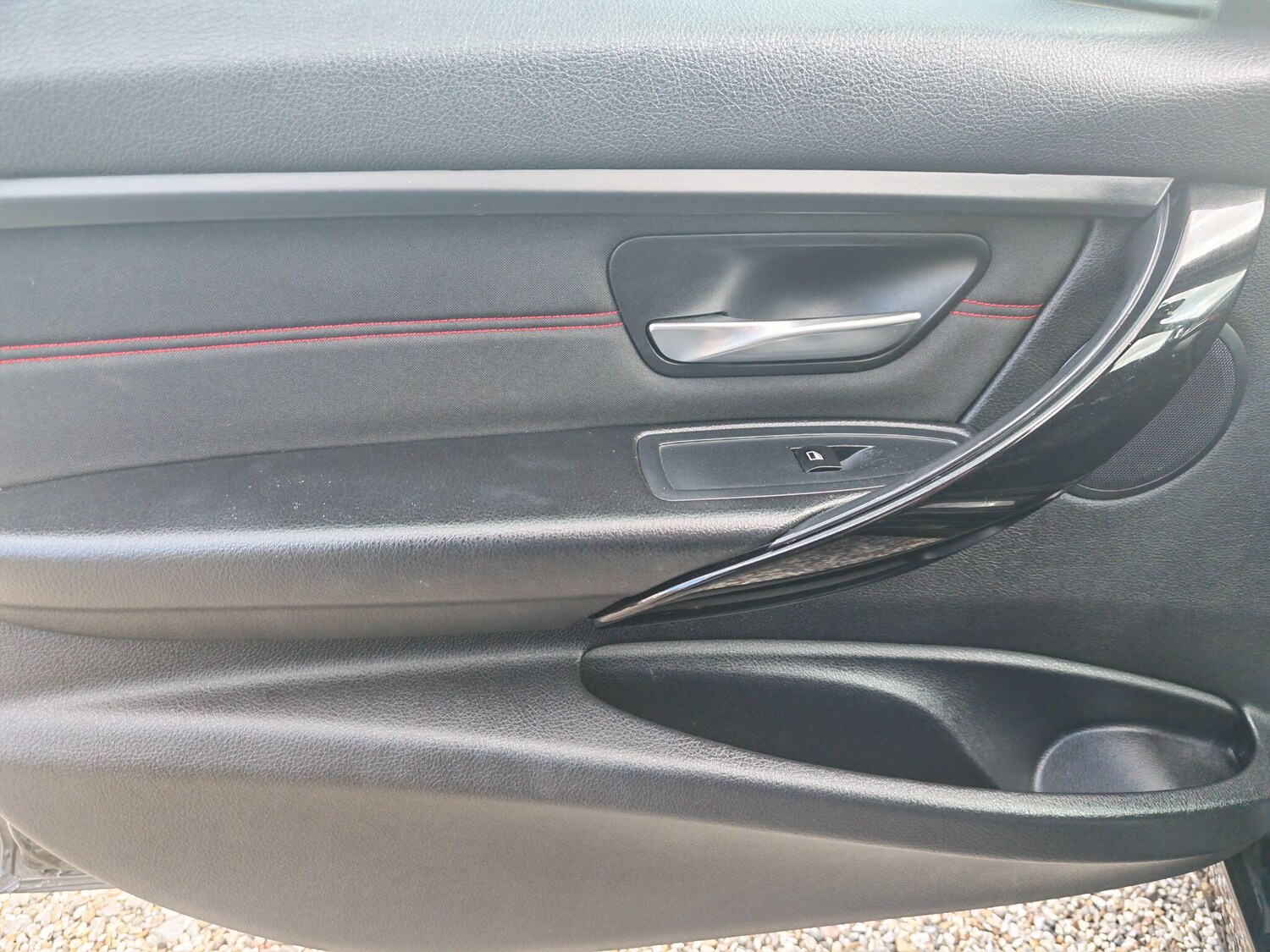 Used BMW 3 Series 2015 for sale - 77839793: Photo 39