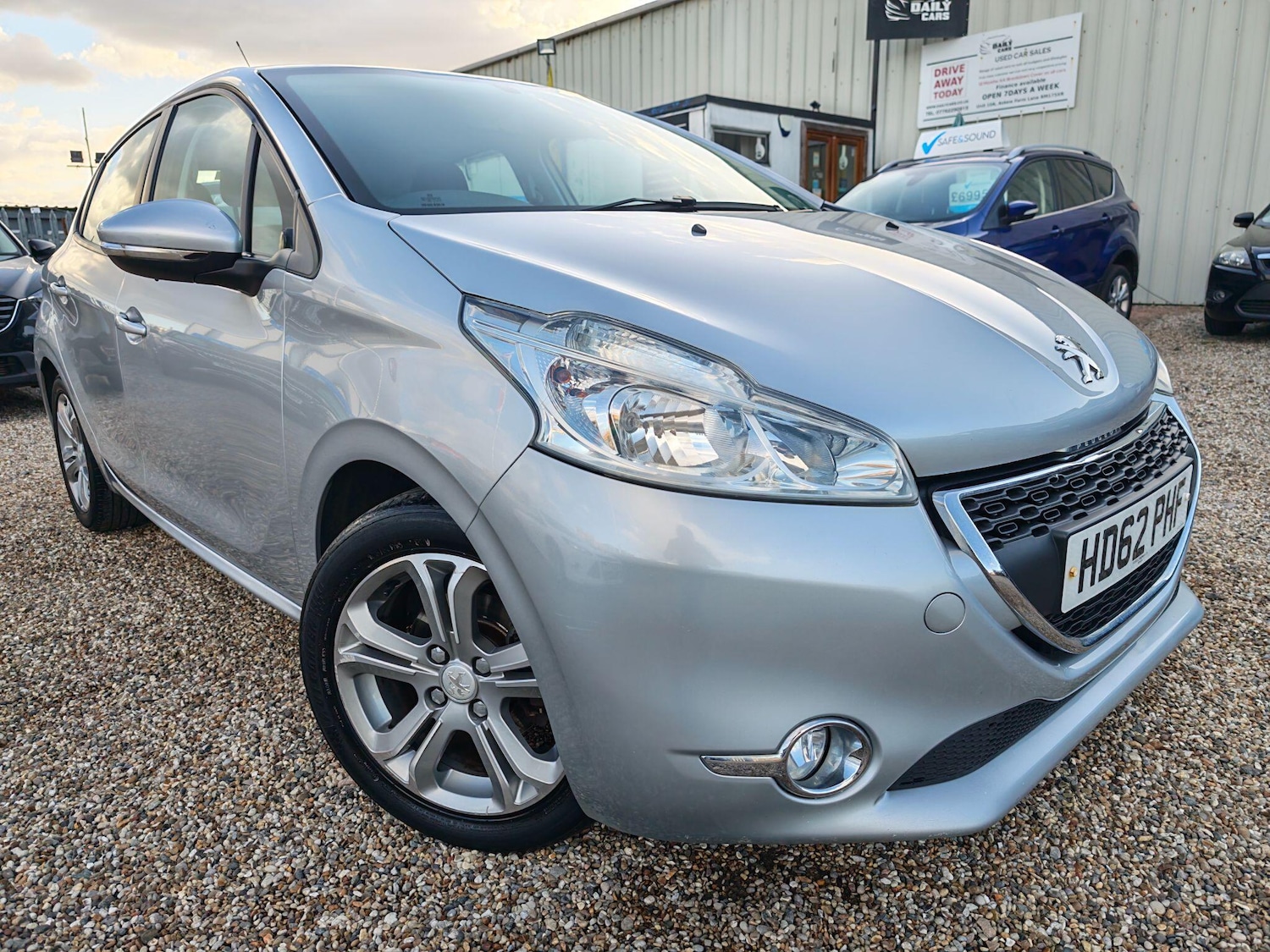 Used Peugeot 208 2018 for sale - 78086260: Photo 29