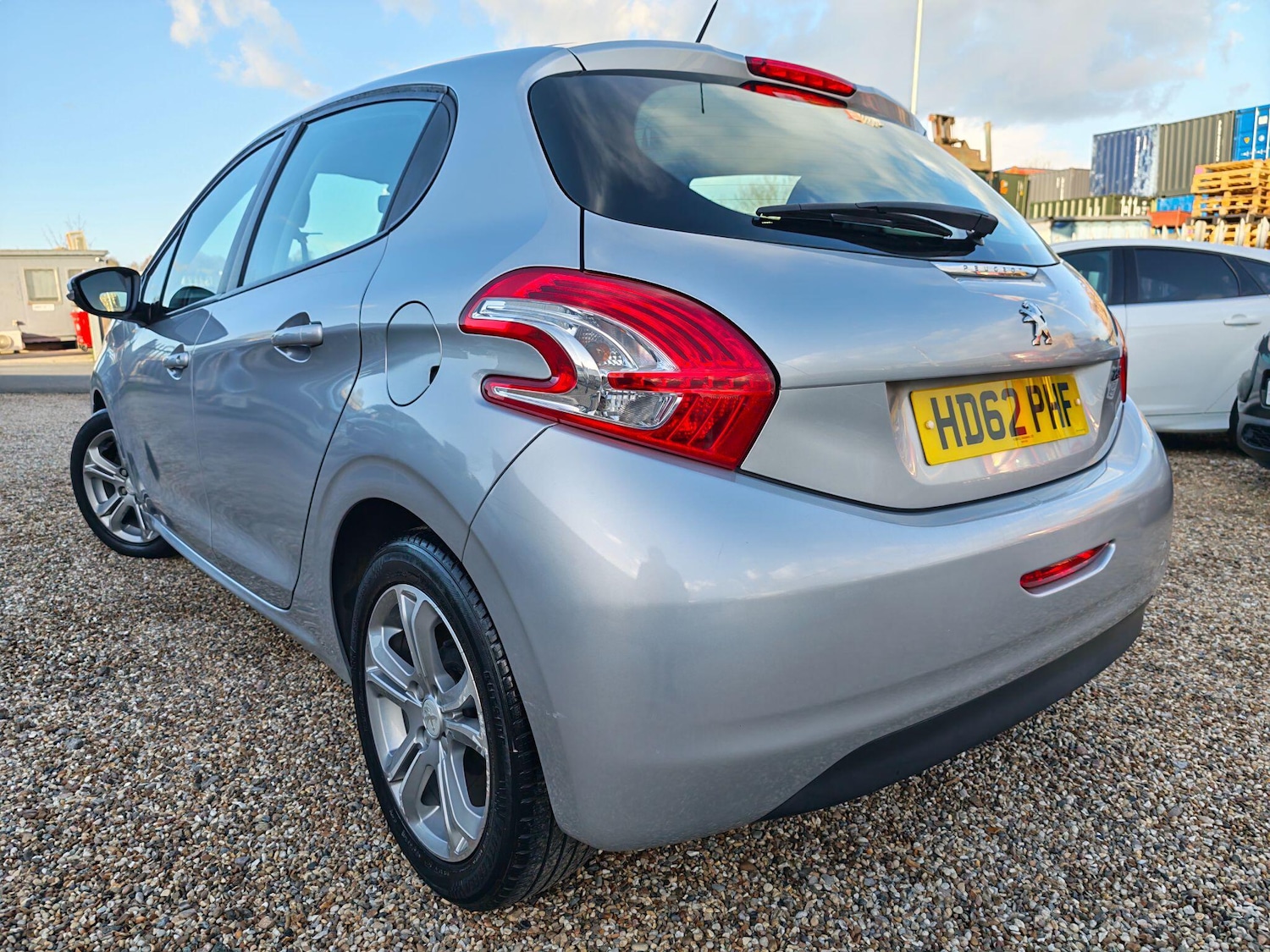 Used Peugeot 208 2018 for sale - 78086260: Photo 33