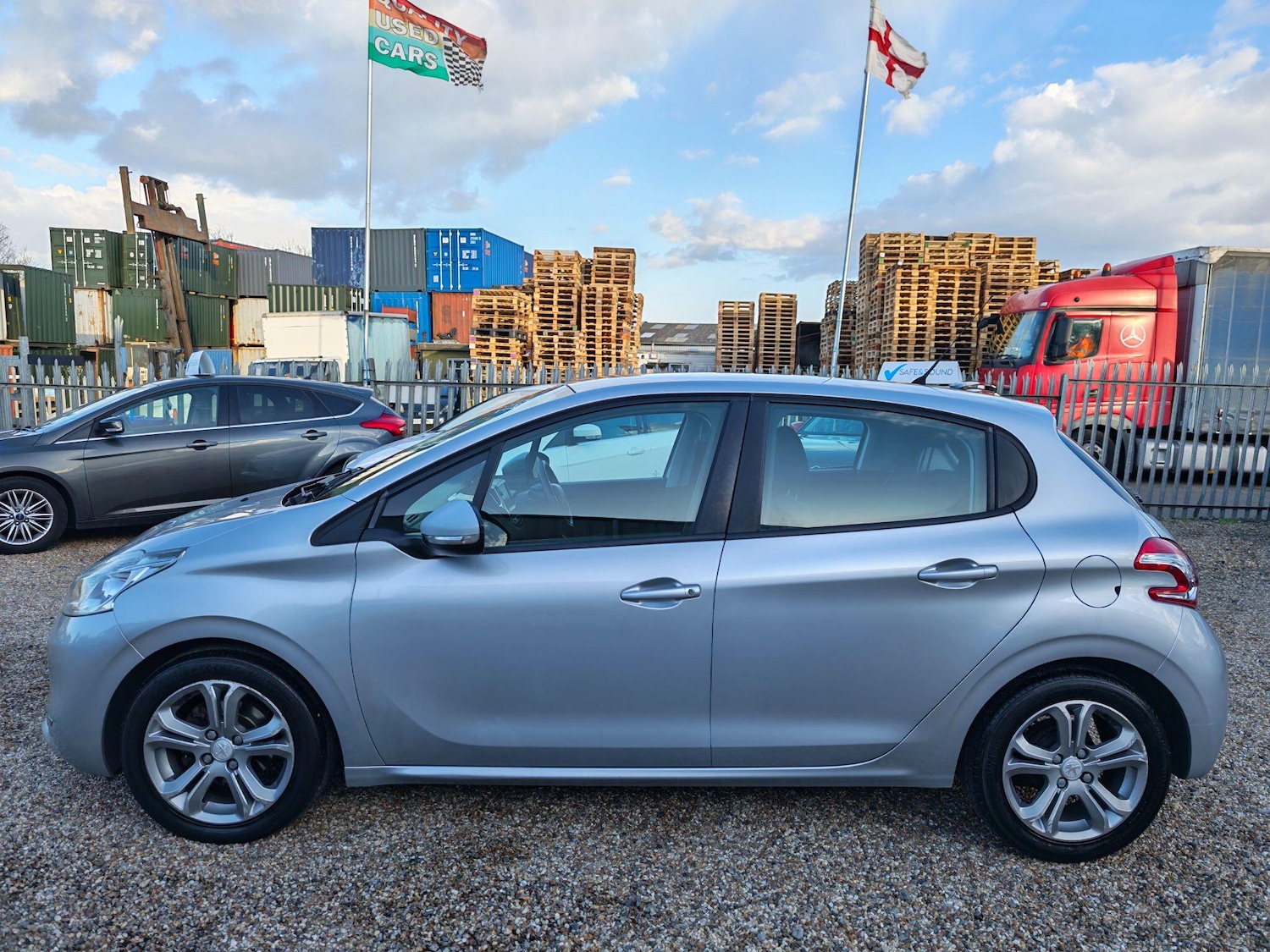 Used Peugeot 208 2018 for sale - 78086260: Photo 34