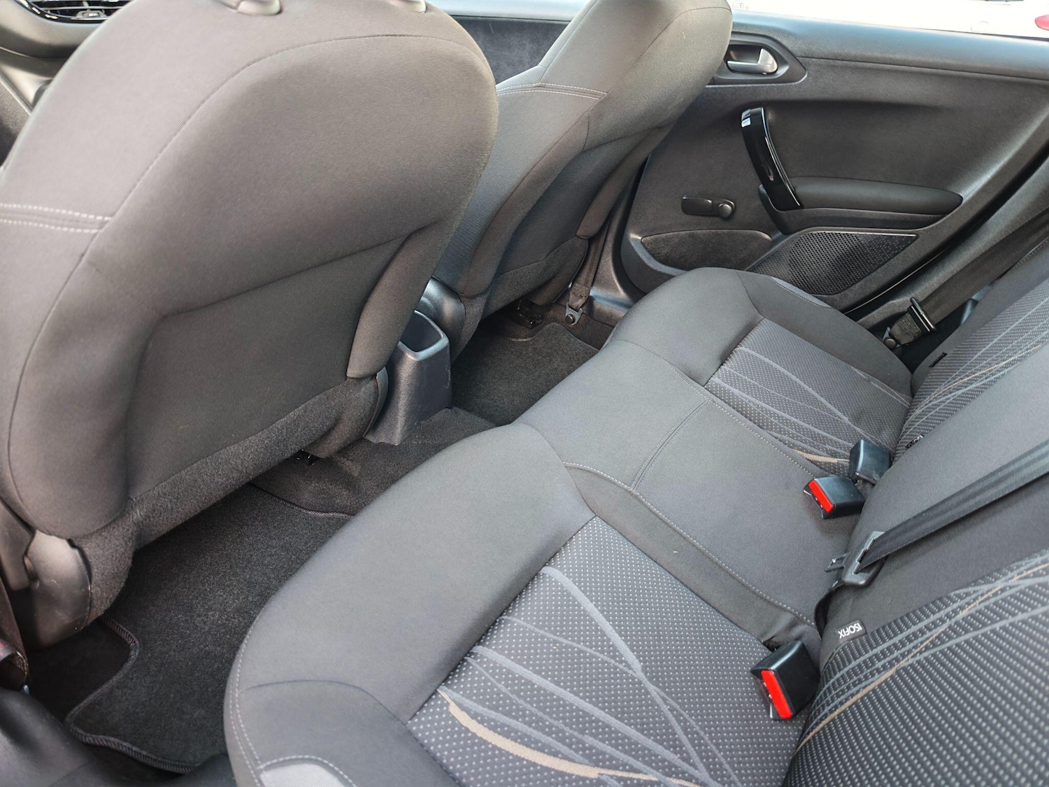 Used Peugeot 208 2018 for sale - 78086260: Photo 38