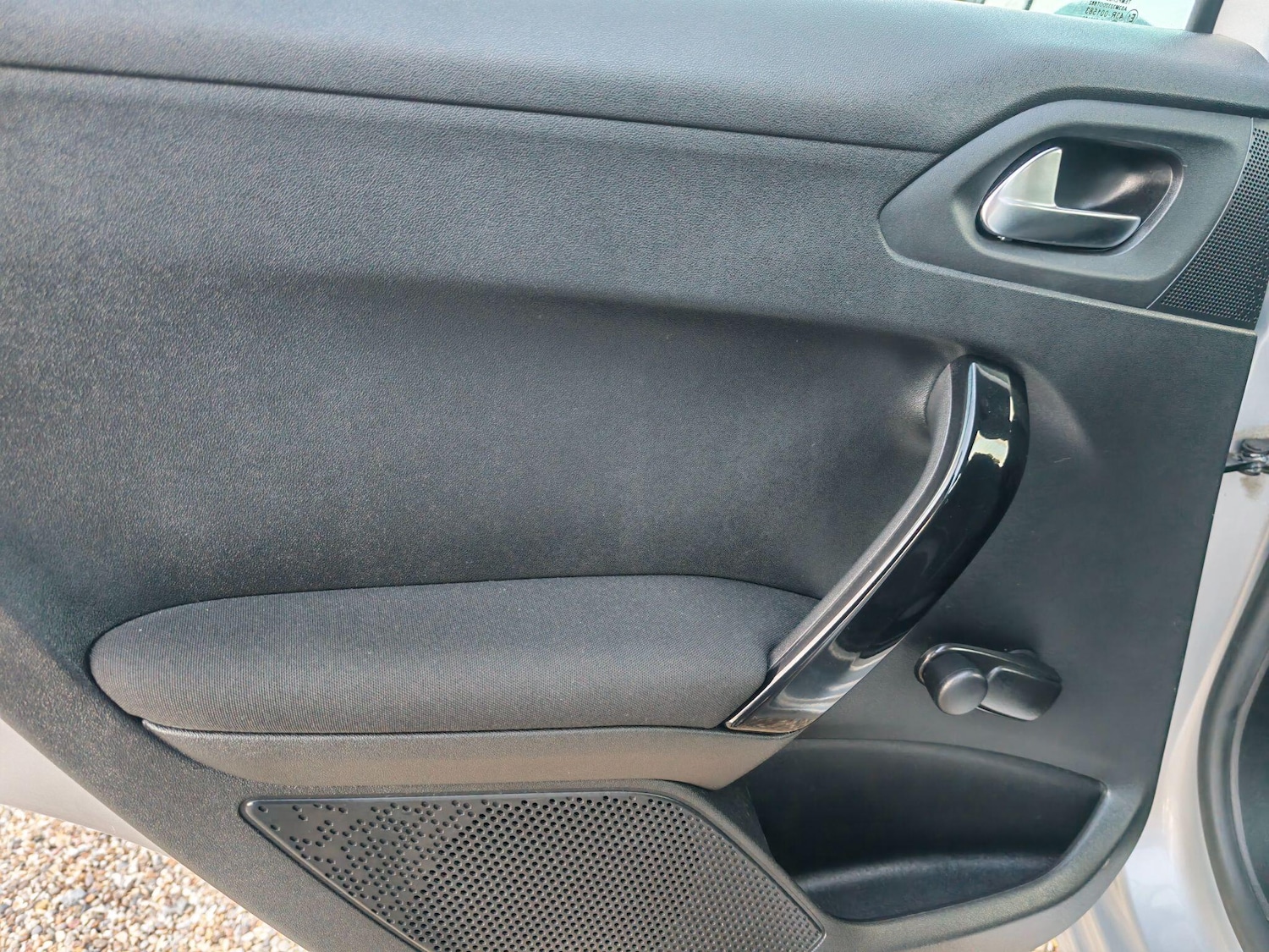 Used Peugeot 208 2018 for sale - 78086260: Photo 40