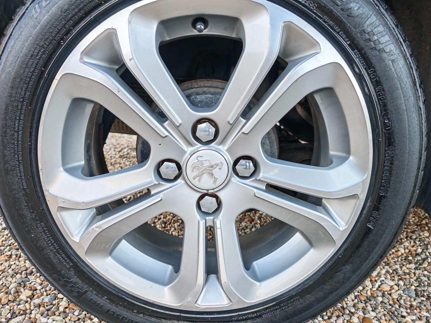 Used Peugeot 208 2018 for sale - 78086260: Photo 47