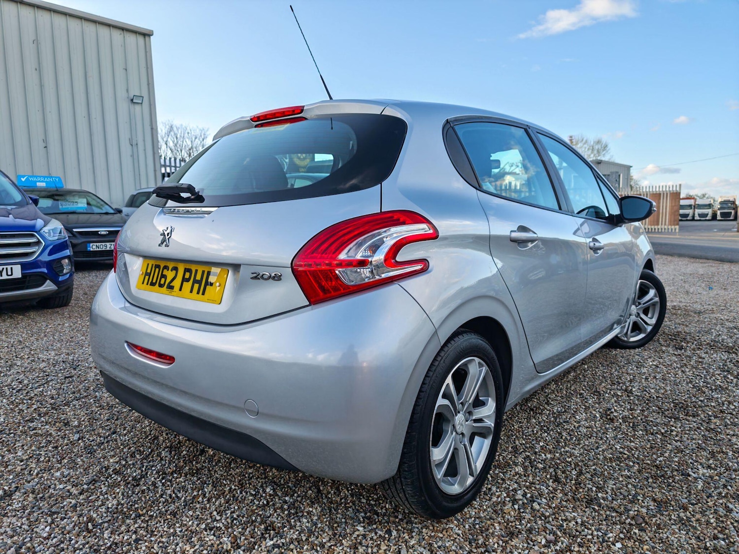 Used Peugeot 208 2018 for sale - 78086260: Photo 5
