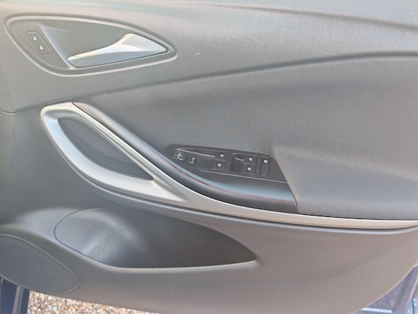 Used Vauxhall Astra 2020 for sale - 75756628: Photo 23