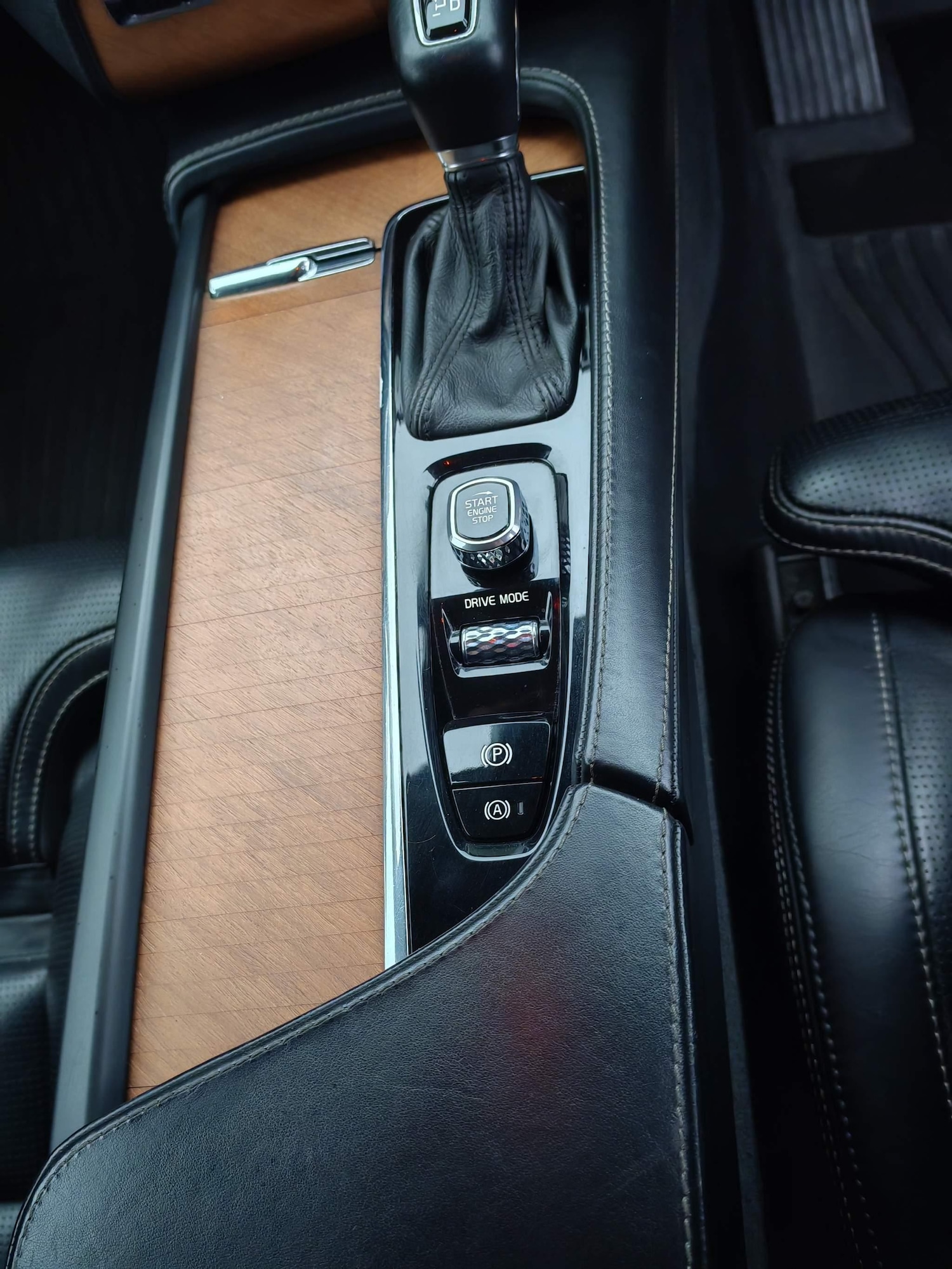 Used Volvo XC90 2017 for sale - 76446594: Photo 20