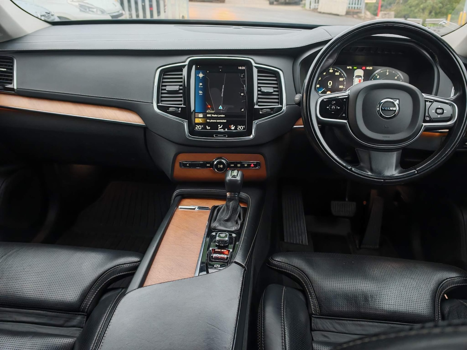 Used Volvo XC90 2017 for sale - 76446594: Photo 28