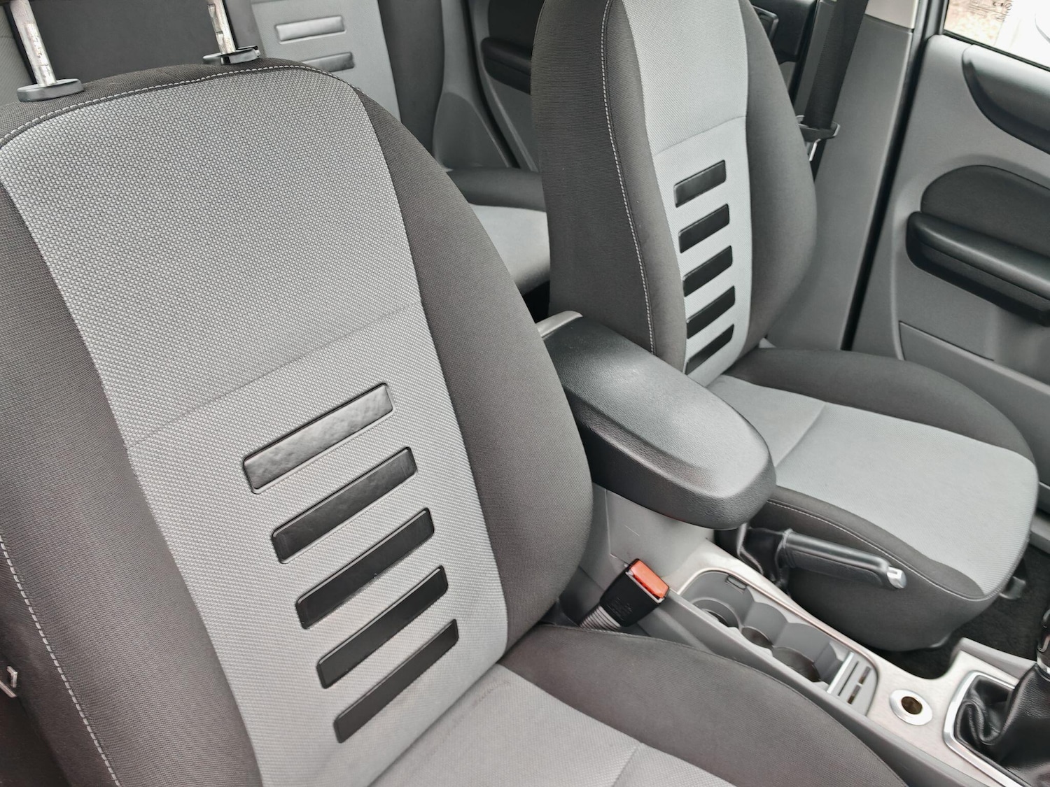 Used Ford Focus 2009 for sale - 76549686: Photo 11