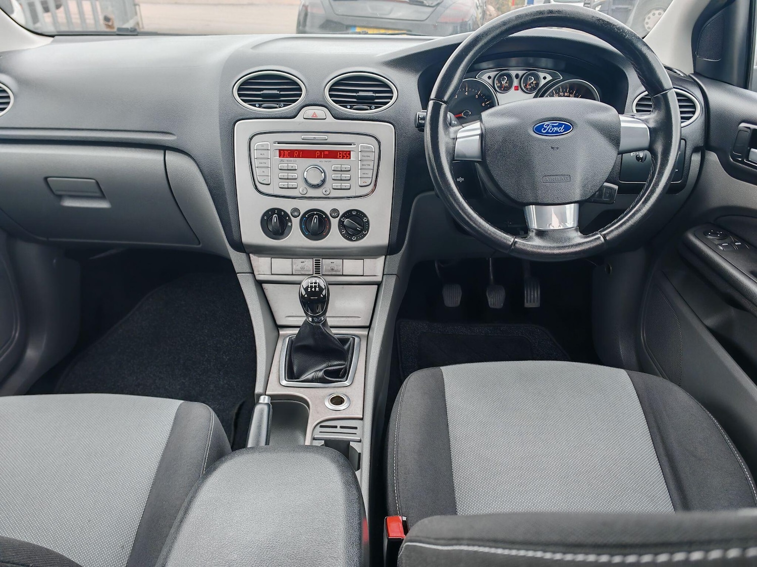 Used Ford Focus 2009 for sale - 76549686: Photo 23