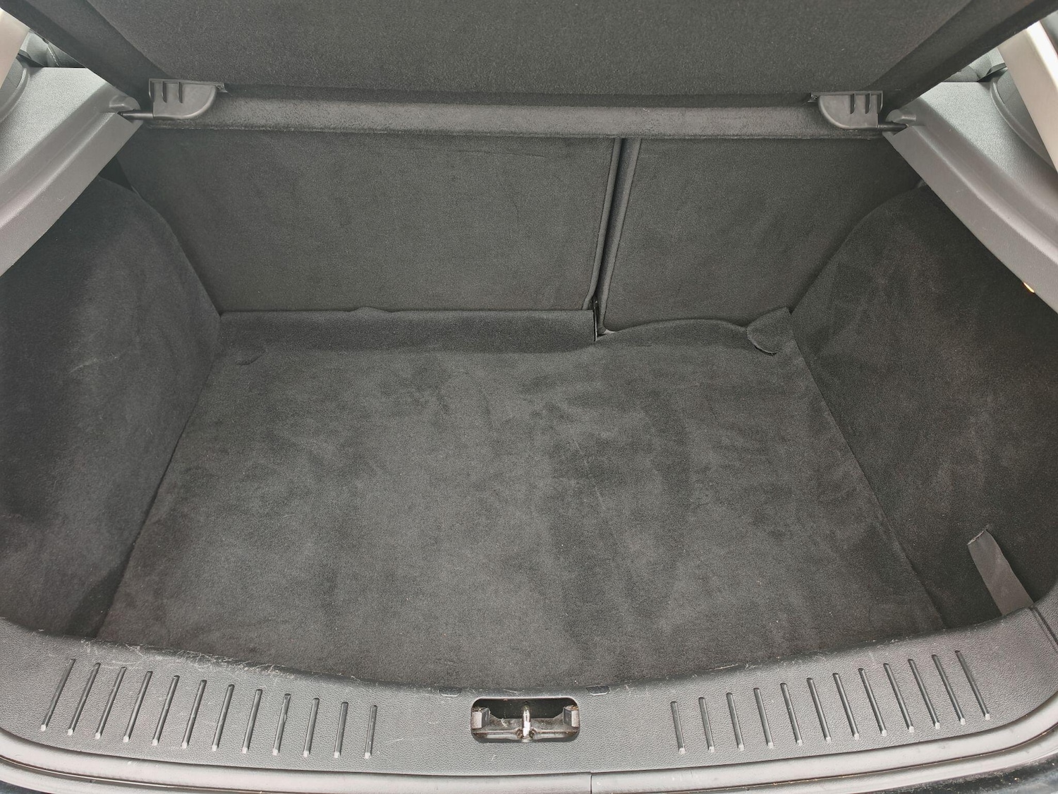 Used Ford Focus 2009 for sale - 76549686: Photo 38