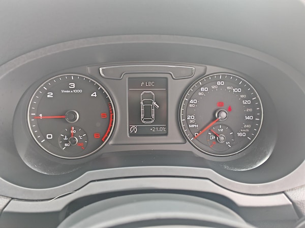 Used Audi Q3 2017 for sale - 75646695: Photo 13