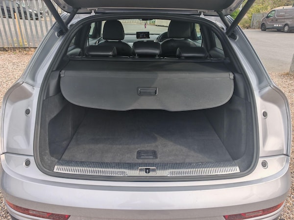 Used Audi Q3 2017 for sale - 75646695: Photo 43