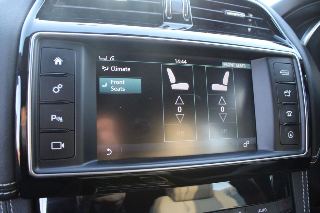 Used Jaguar F-Pace 2018 for sale - 77227477: Photo 16