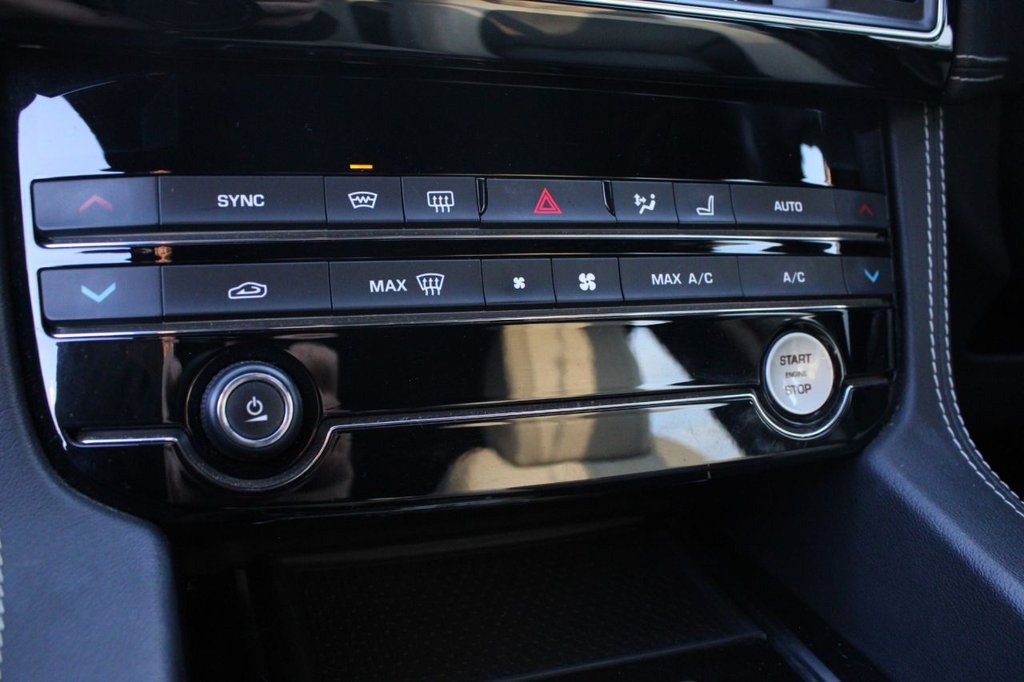 Used Jaguar F-Pace 2018 for sale - 77227477: Photo 17