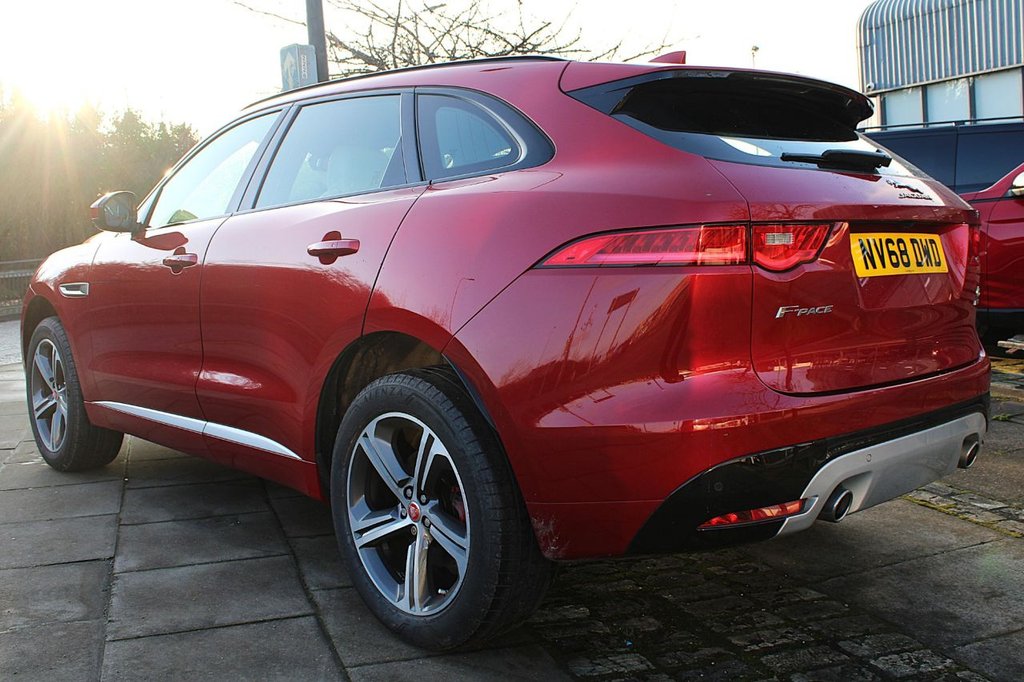 Used Jaguar F-Pace 2018 for sale - 77227477: Photo 9
