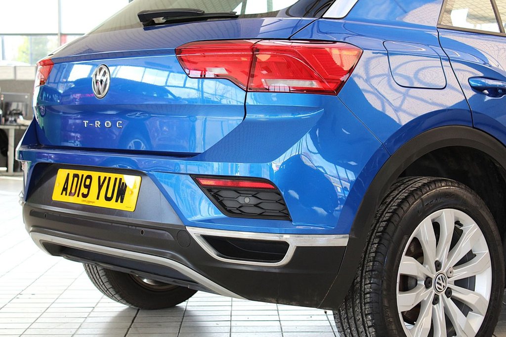 Used Volkswagen T-Roc 2019 for sale - 77236688: Photo 14