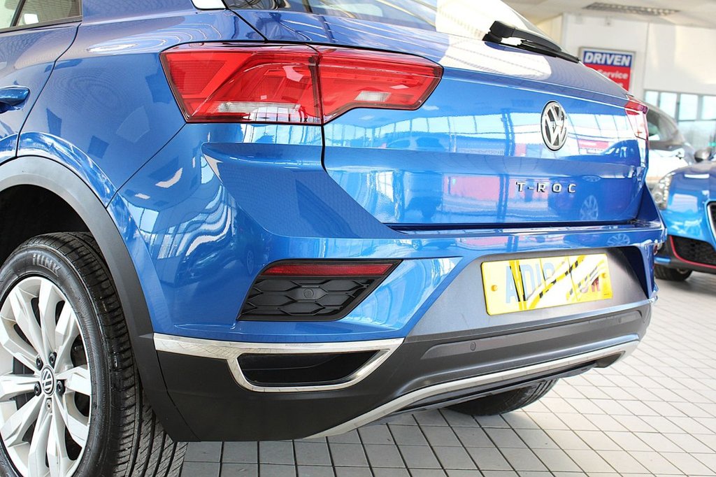 Used Volkswagen T-Roc 2019 for sale - 77236688: Photo 18