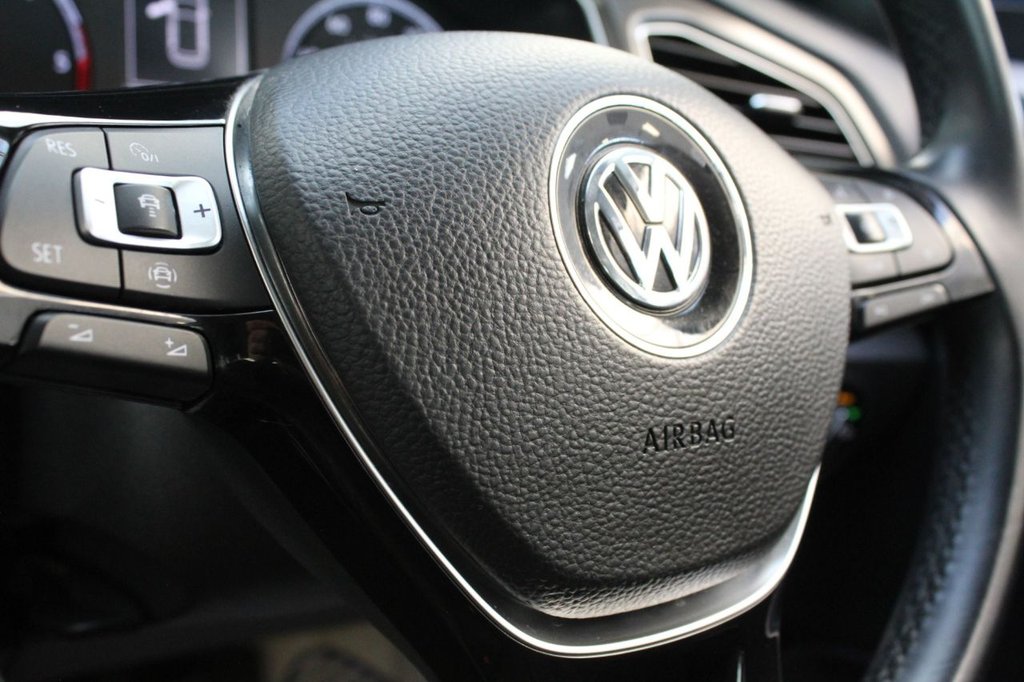 Used Volkswagen T-Roc 2019 for sale - 77236688: Photo 34