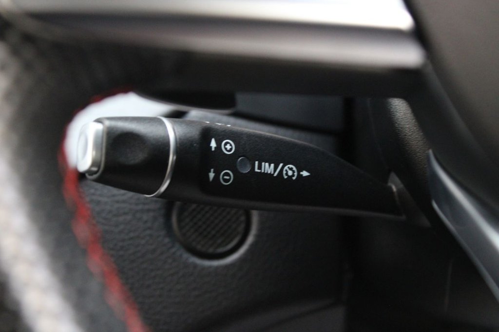 Used Mercedes-Benz GLA 2017 for sale - 77226964: Photo 39