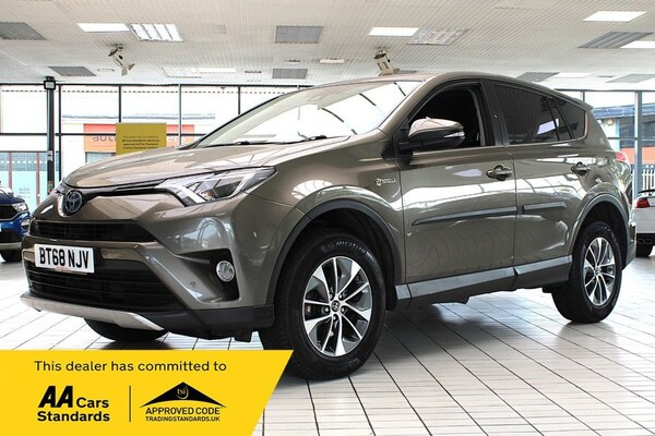 Used Toyota RAV4 2018 for sale - 75689440: Photo 1