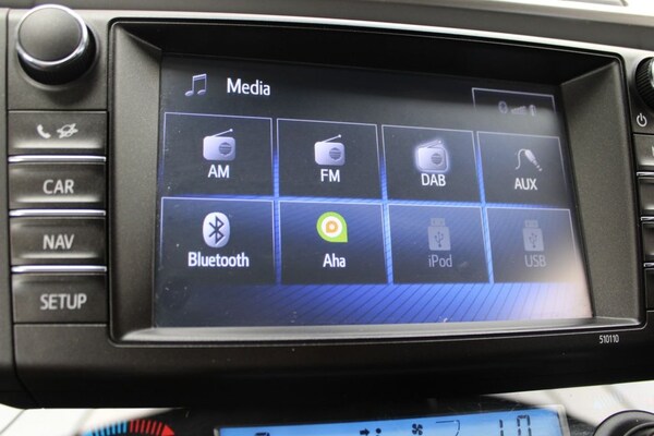 Used Toyota RAV4 2018 for sale - 75689440: Photo 32