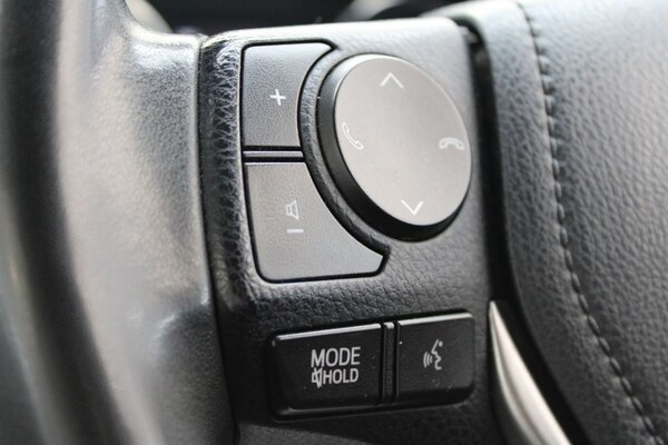 Used Toyota RAV4 2018 for sale - 75689440: Photo 41