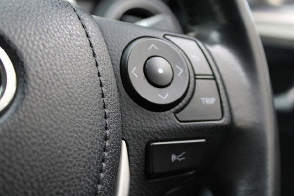 Used Toyota RAV4 2018 for sale - 75689440: Photo 42