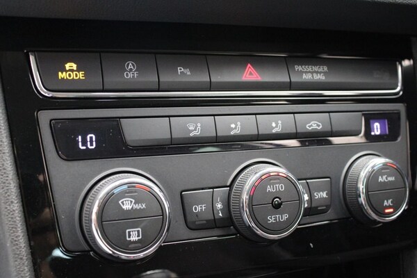 Used SEAT Leon 2019 for sale - 75689445: Photo 34