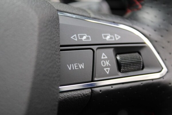 Used SEAT Leon 2019 for sale - 75689445: Photo 39