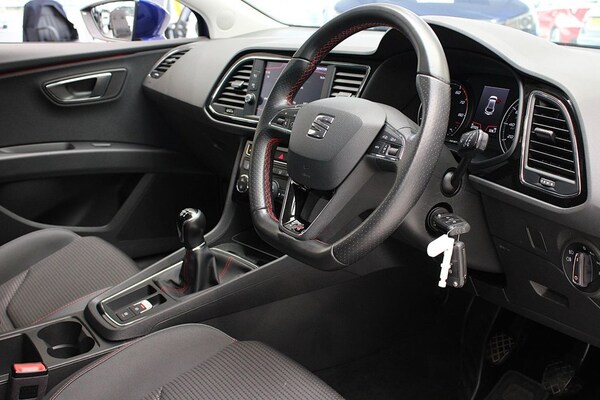 Used SEAT Leon 2019 for sale - 75689445: Photo 44