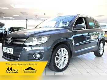 Volkswagen - Tiguan