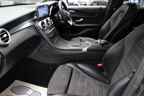 Used Mercedes-Benz GLC 2019 for sale - 75689389: Photo 16