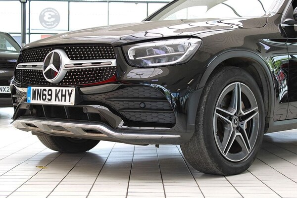 Used Mercedes-Benz GLC 2019 for sale - 75689389: Photo 3