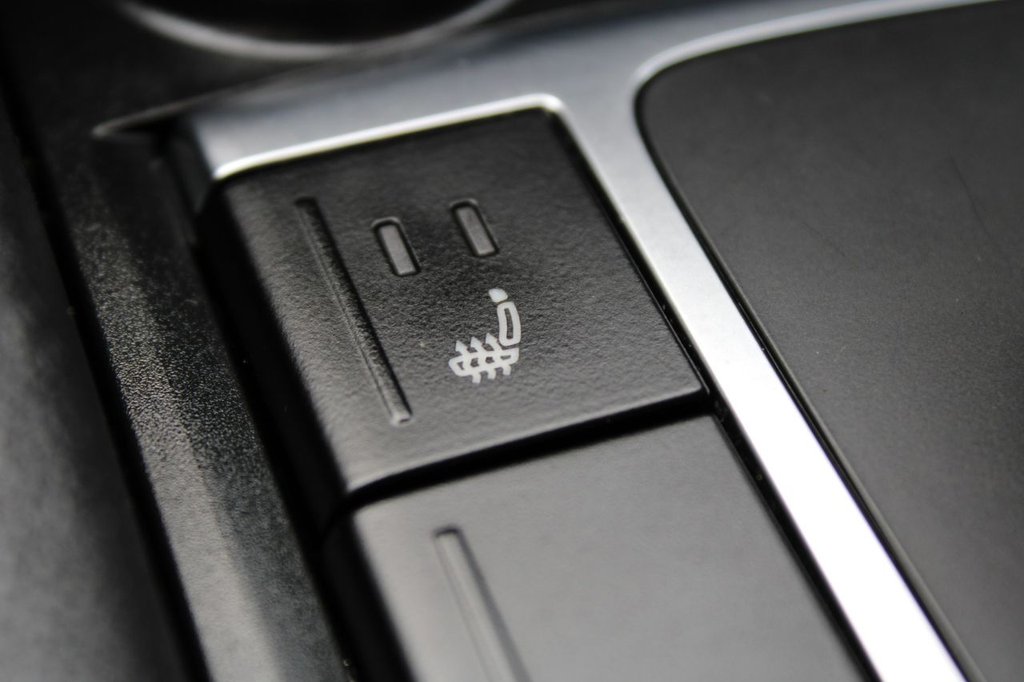 Used Volkswagen Amarok 2018 for sale - 77231391: Photo 37