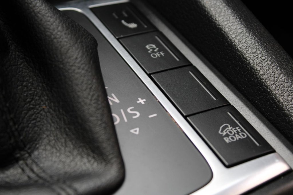 Used Volkswagen Amarok 2018 for sale - 77231391: Photo 38