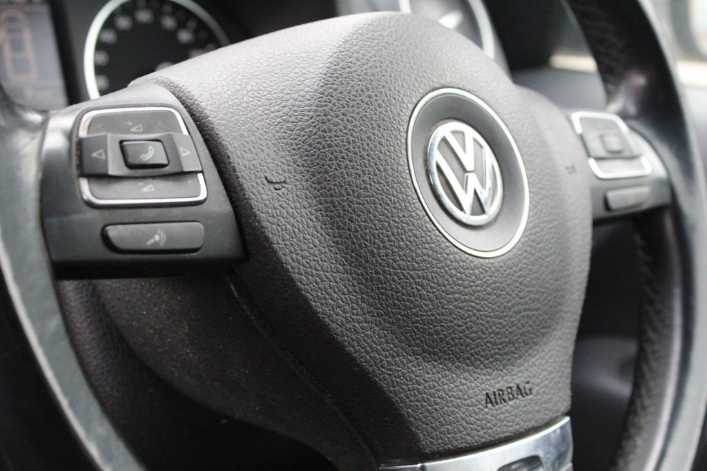 Used Volkswagen Amarok 2015 for sale - 78030085: Photo 22