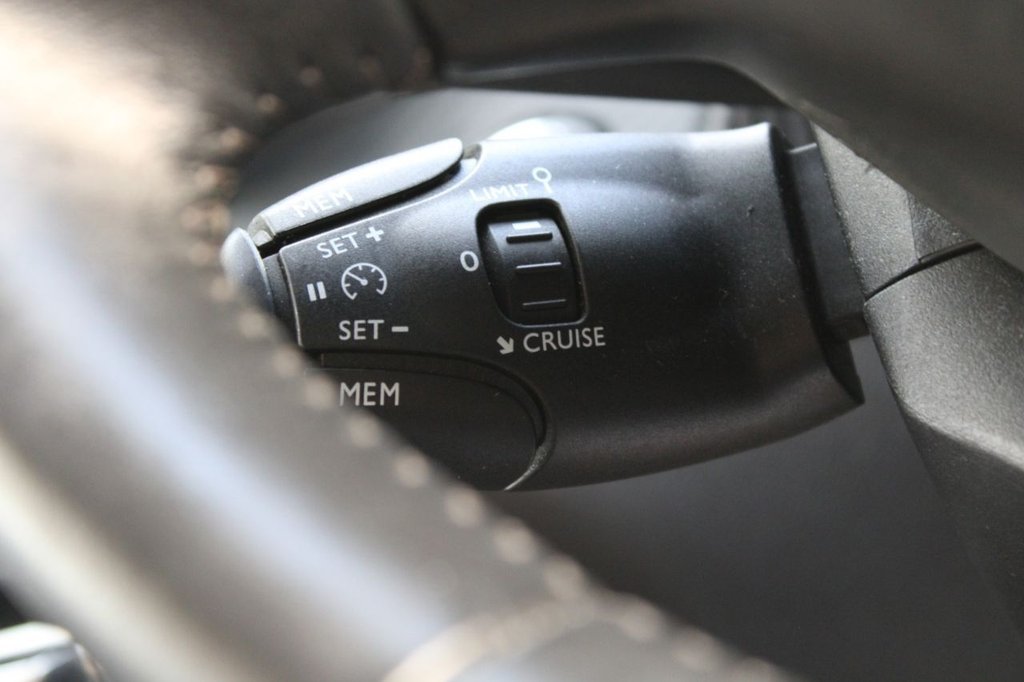 Used Peugeot 2008 2021 for sale - 77748331: Photo 35